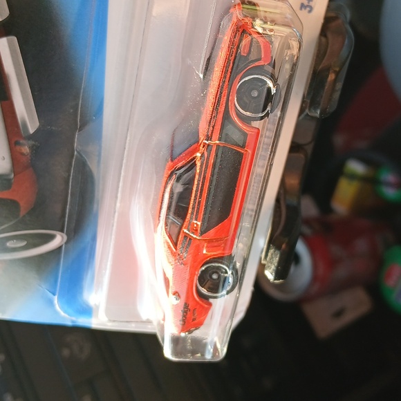 '71 Dodge Challenger Toy Car - Orange and Black HOT WHEELS - Picture 2 of 4